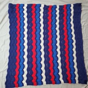 VINTAGE Blue Scalloped Handknit Afghan Crochet Blanket Throw HANDMADE Soft 36x40